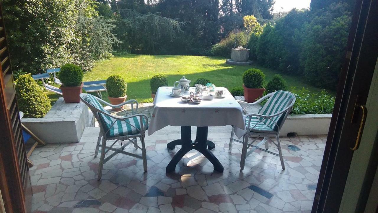 B&B La Villa Mediterranea Passirano ภายนอก รูปภาพ