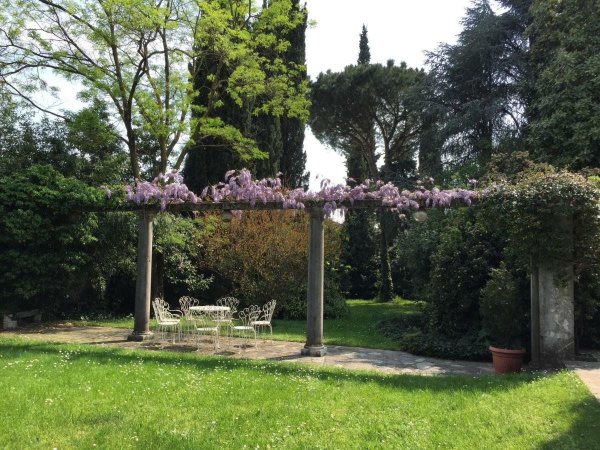 B&B La Villa Mediterranea Passirano ภายนอก รูปภาพ